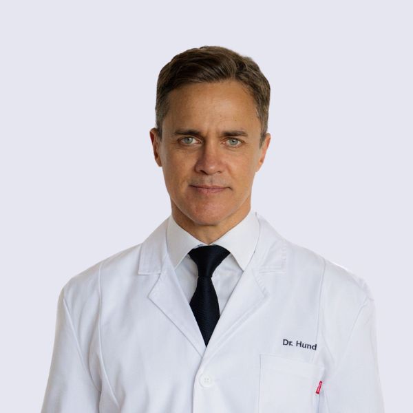 Dr. Felipe Hund